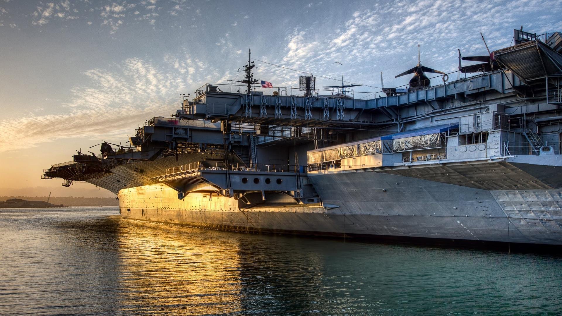 _双打组合默契配合,激战四强_,双打战术