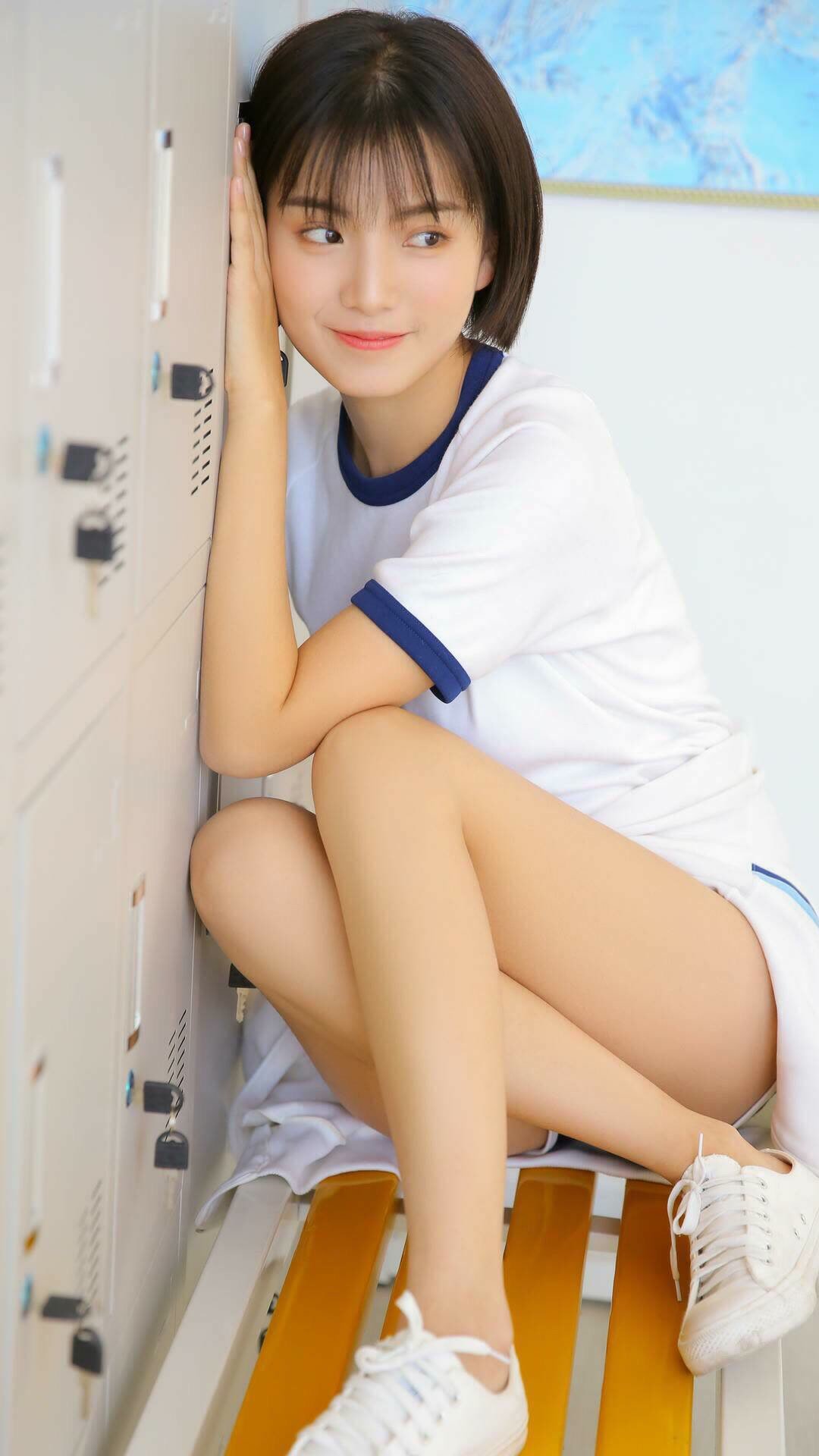 足球联赛引入VAR技术减少争议，足球比赛var的好与不好