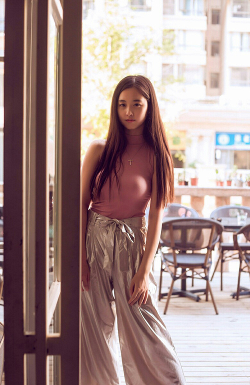 开云注册网址-篮网球员剪发挑战引爆社交媒体，篮网 球员