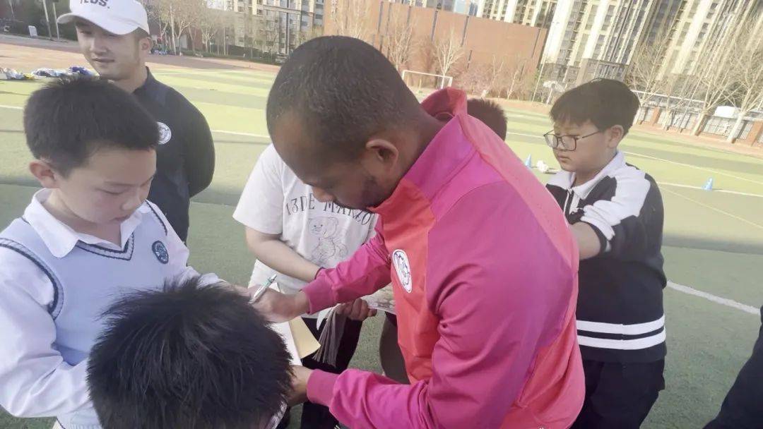 包含职业球员对社会责任的理解与实践的词条 包含职业球员对社会责任的理解与实践的词条