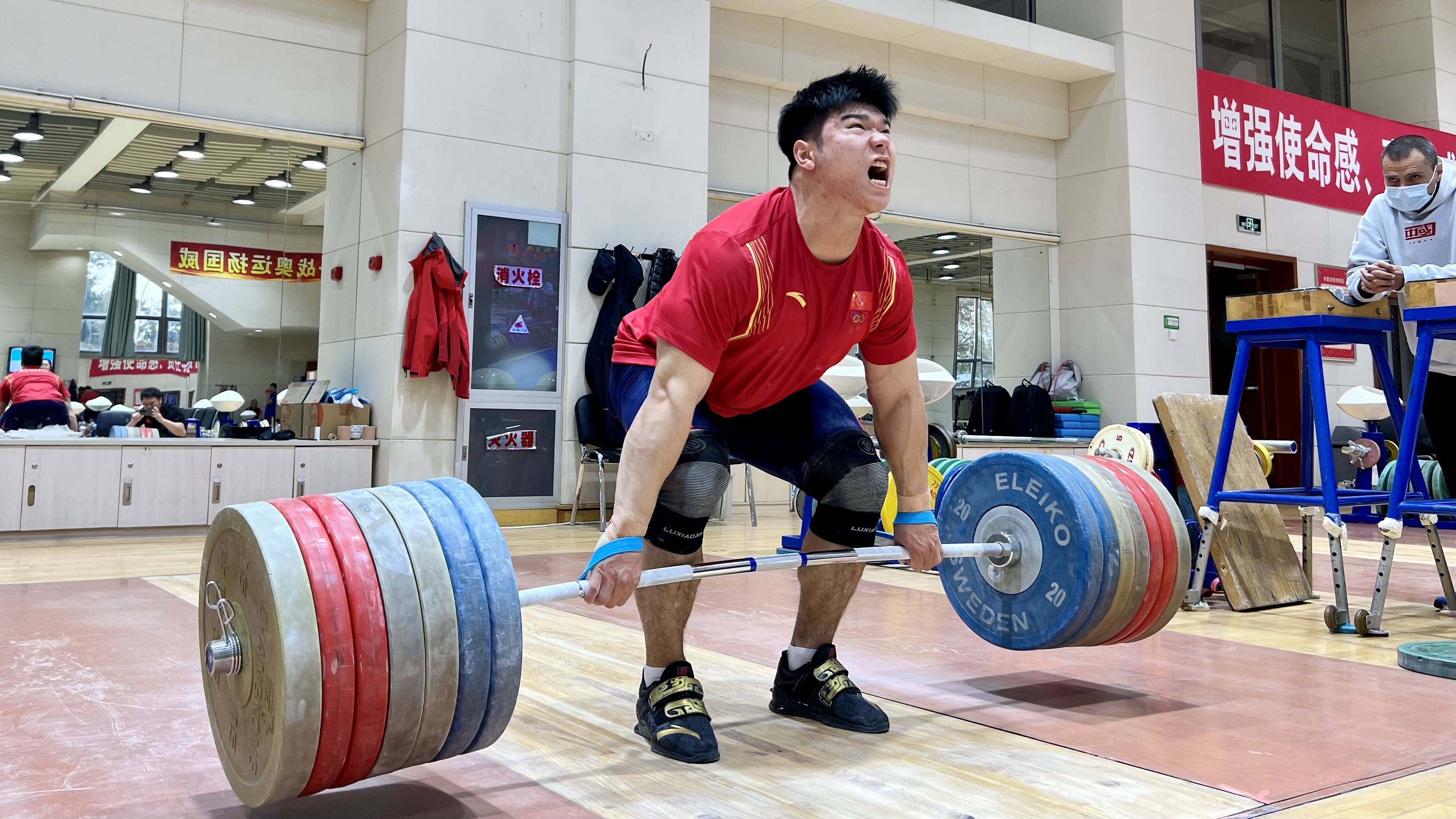 社交媒体时代：运动员如何保持形象？的简单介绍