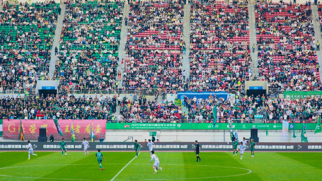 球迷在各类赛事中的湖面与表现 球迷在各类赛事中的湖面与表现