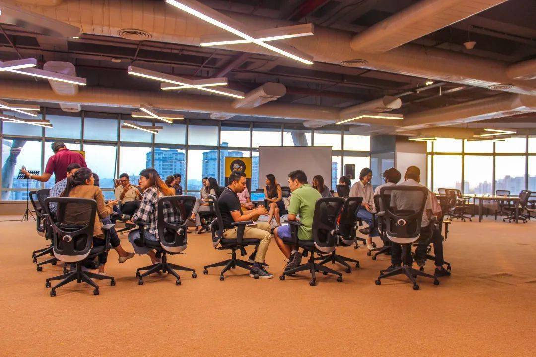 职业运动员的社会位置与影响力