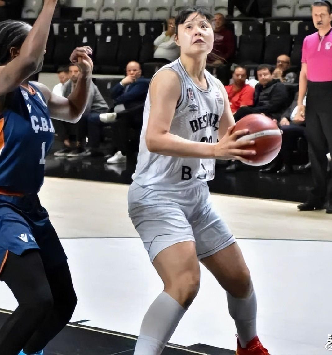 女性运动员在各大联赛中的崛起